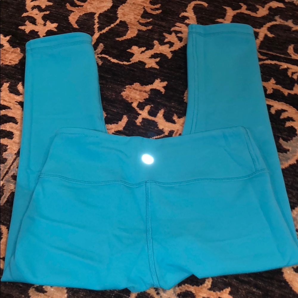 Lululemon reversable wunder under leggings